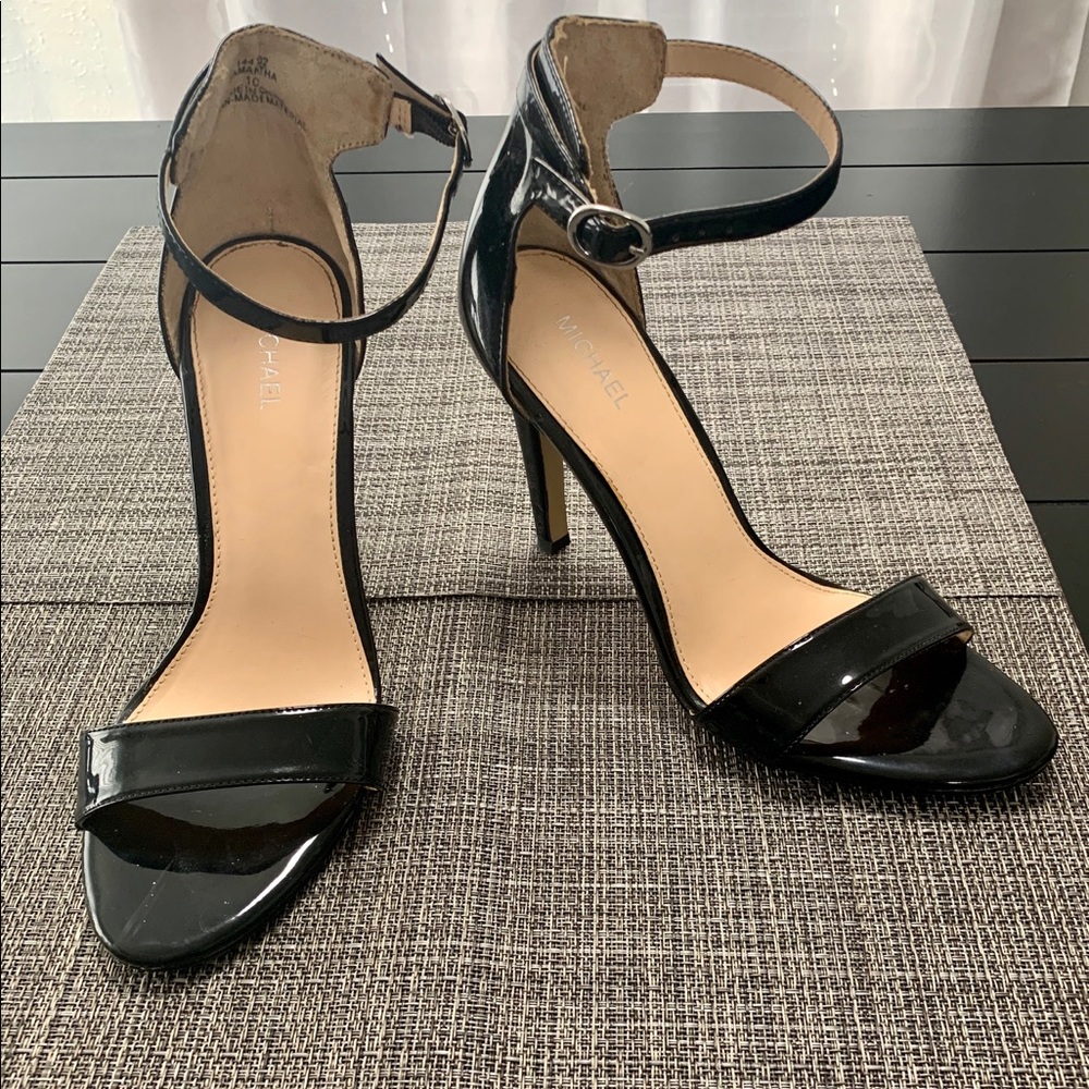 Black Stilettos